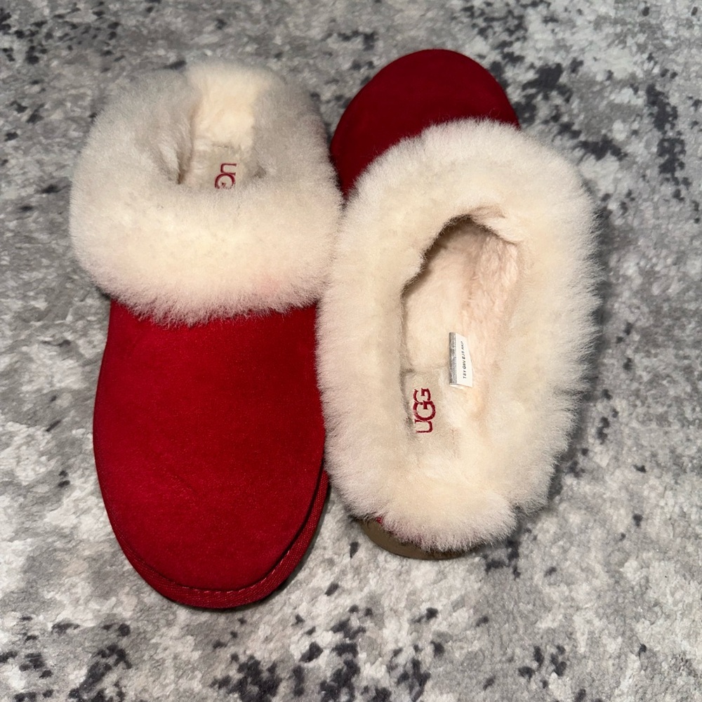 UGG Women's Red and Cream Slippers